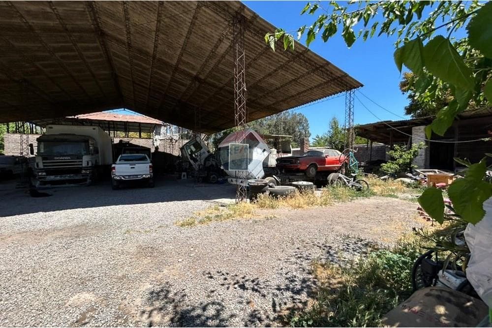 Bodega multiarrendatario · Arriendo