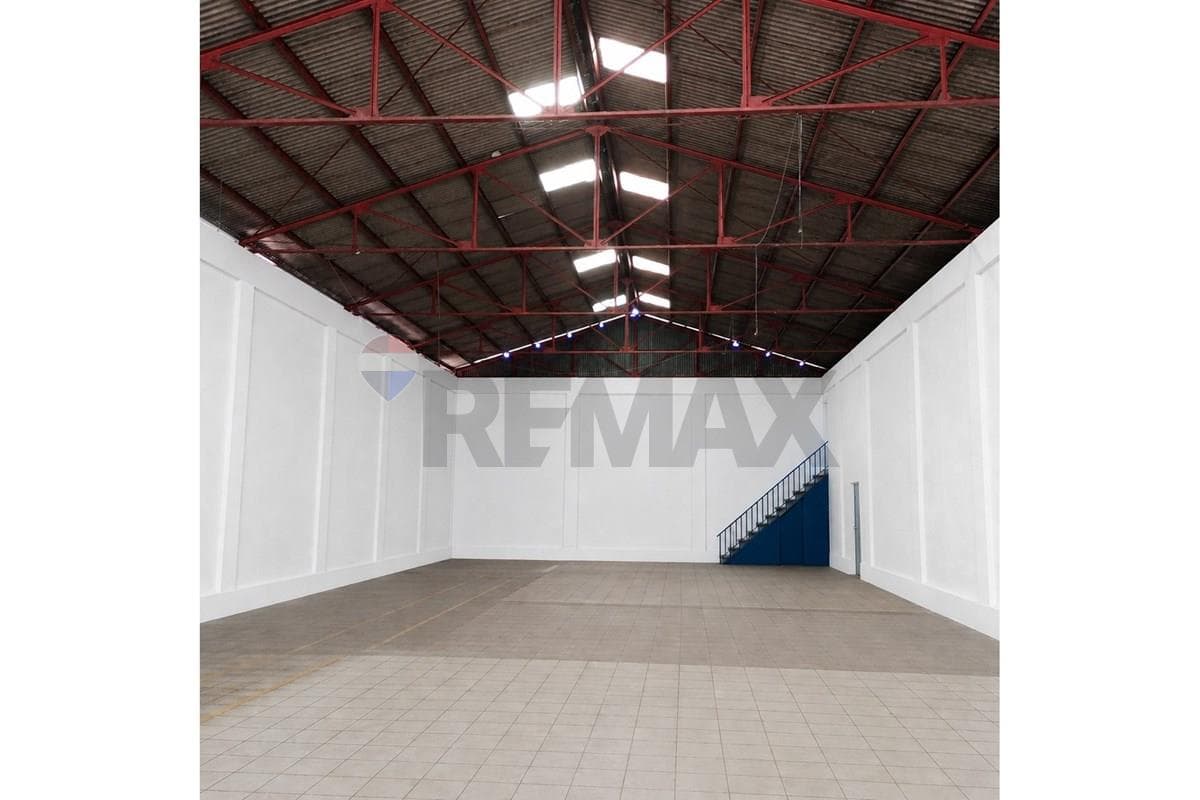 Bodega · Arriendo